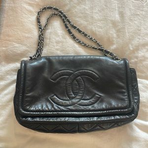 Chanel lambskin quilted flap shoulder bag. 12” by 7” in size great condition